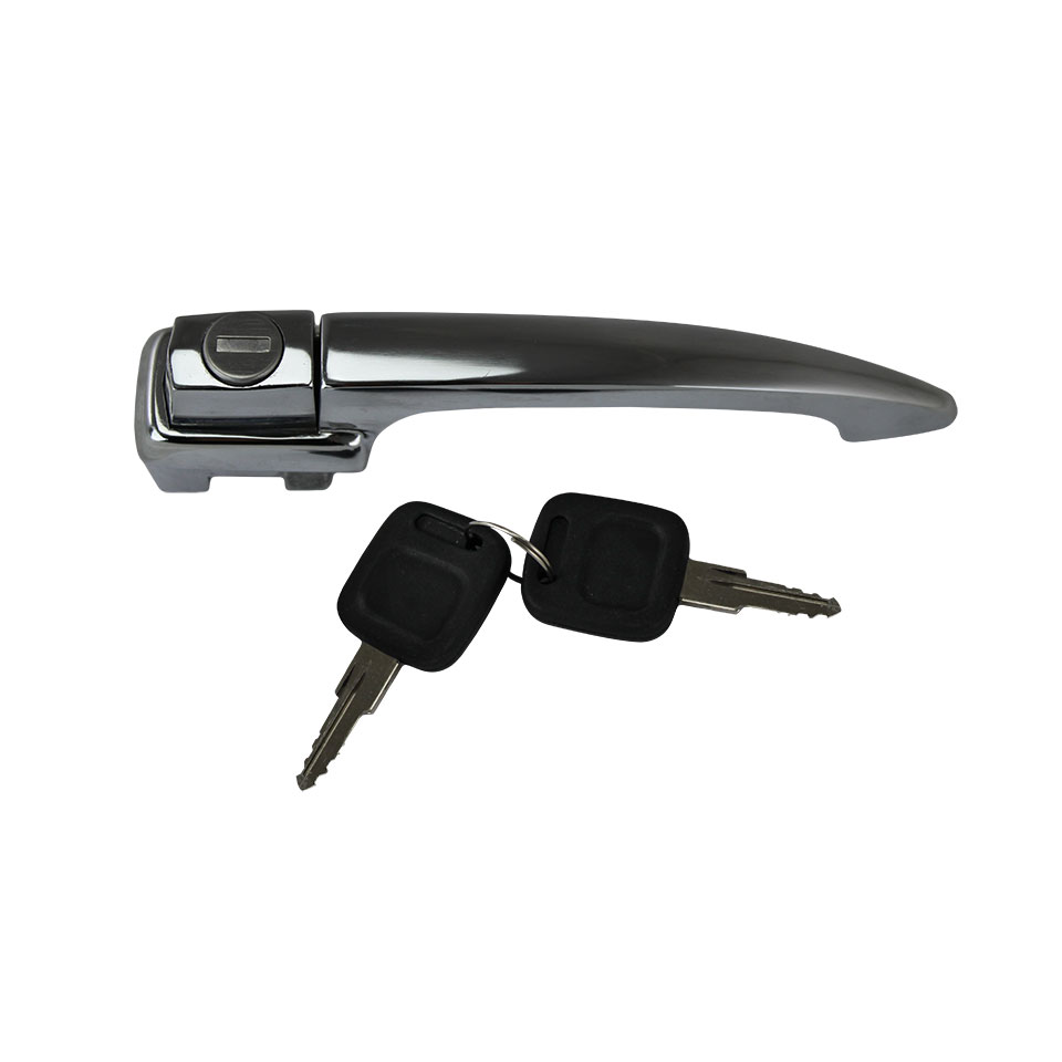 0426 Door handle with keys - Image 1