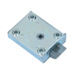 Rear hatch lock mechanism - Imagen 3