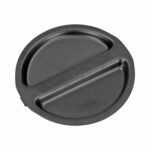 Reservoir cap in floor pate cab floor