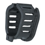 Rubber tussen vooras en framekop, onder, links